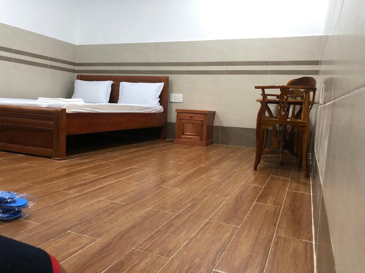 Hoang Quan Hotel - Gan Ben Tau Rach Gia Phu Quoc ภายนอก รูปภาพ